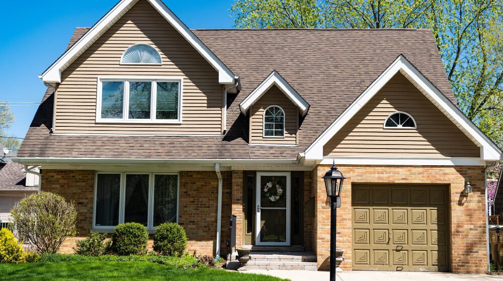 Siding Repair Specialist in Eagle ID